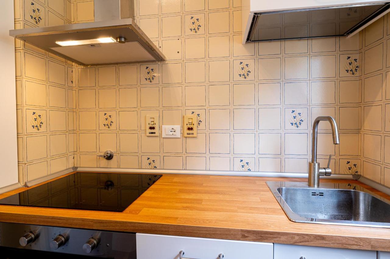 Appartamento Vista Mare Con Due Camere - Two-Bedroom Apartment With Sea View Санремо Экстерьер фото