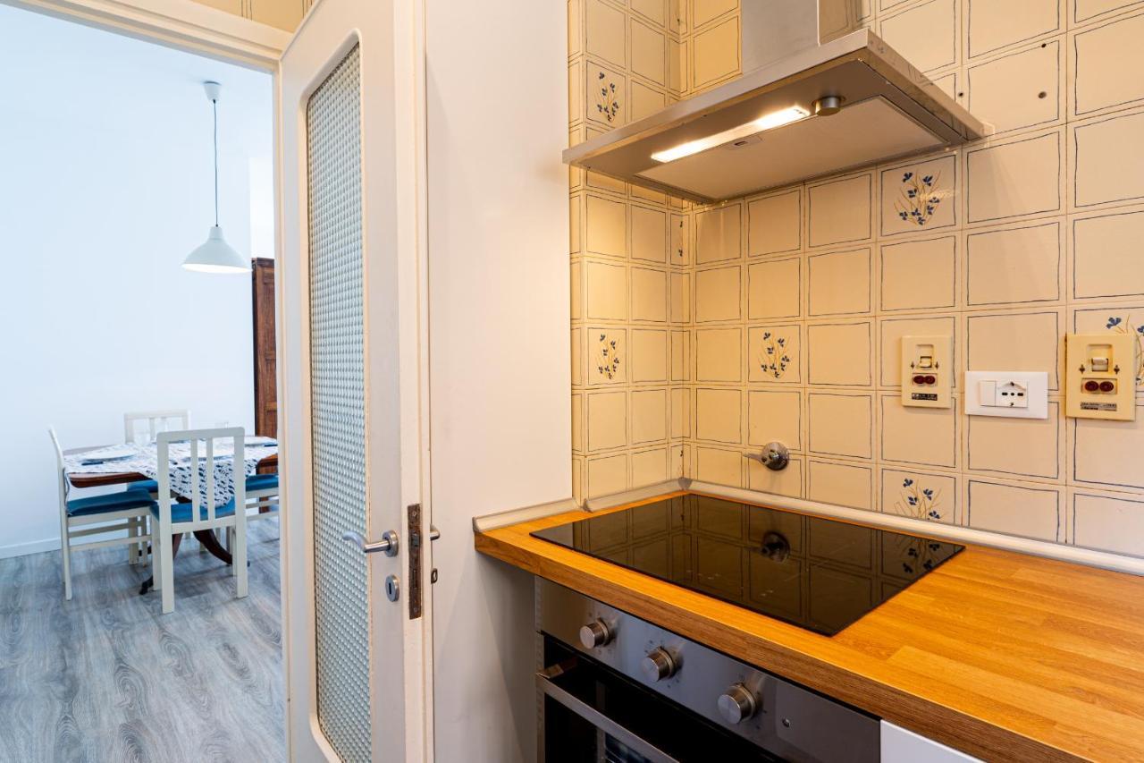 Appartamento Vista Mare Con Due Camere - Two-Bedroom Apartment With Sea View Санремо Экстерьер фото